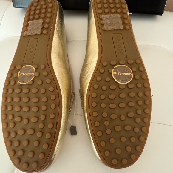 Ralph Lauren Gold Leather Women's Loafers. Leather. - Picture 3 of 5